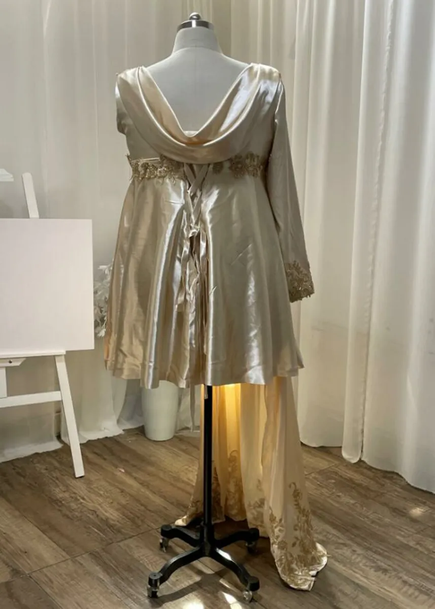 Selection of dresses for going to wedding job lot - Image 3