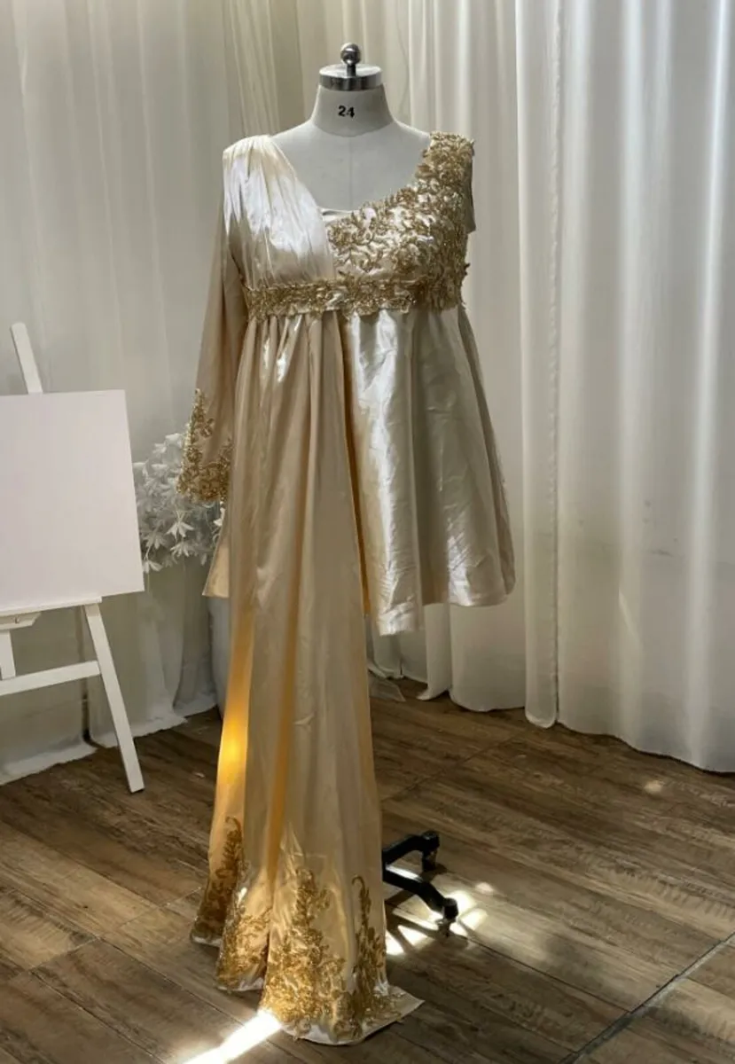 Selection of dresses for going to wedding job lot - Image 4
