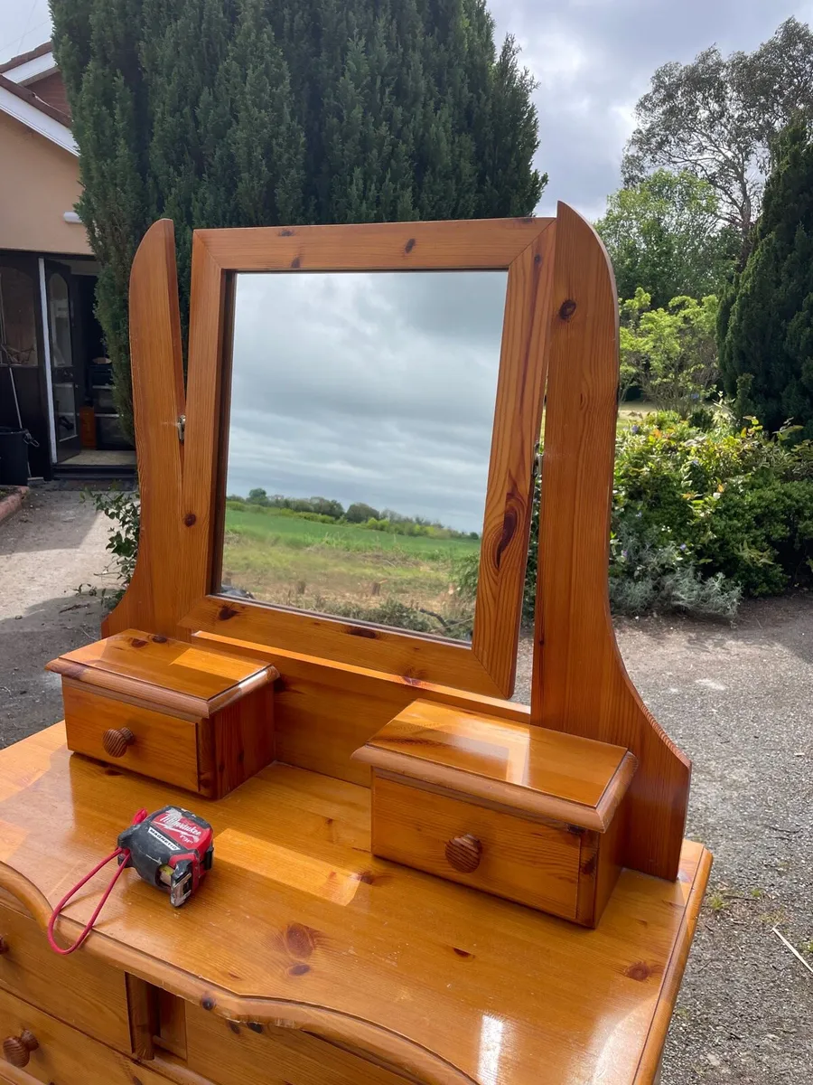 Heavy wooden chest of drawer + mirror - Image 3