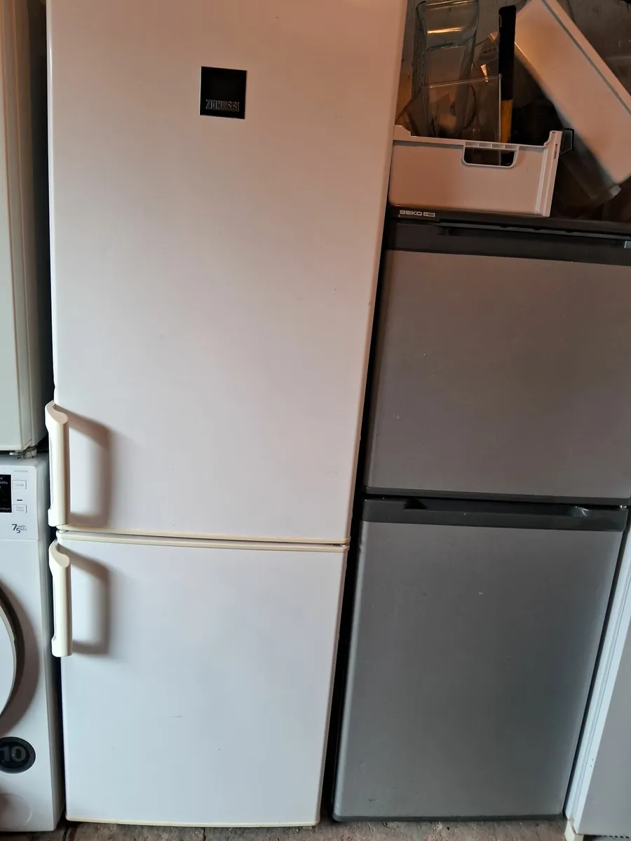 FRIDGE AND FREEZER - Image 4