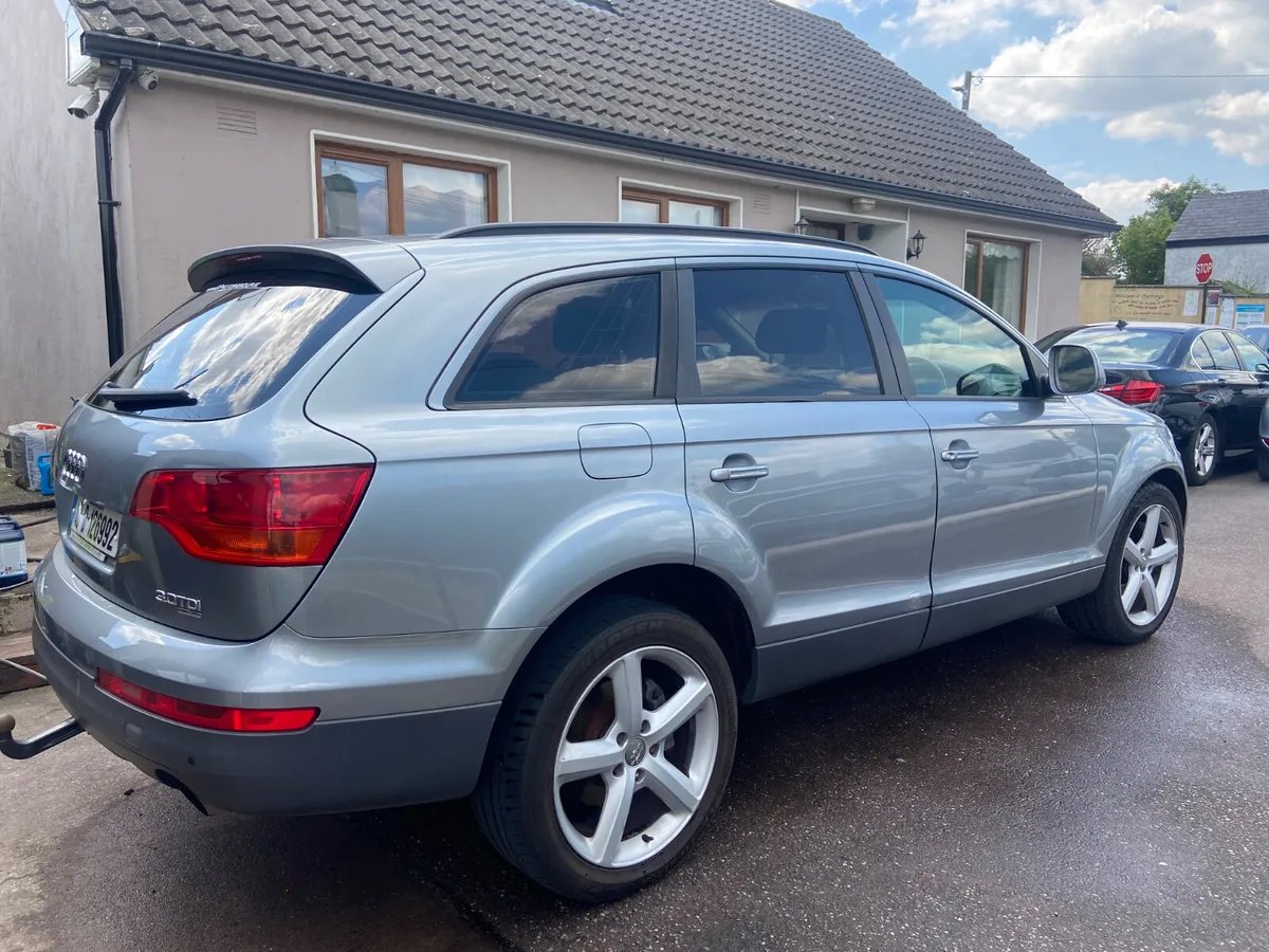 2010 Audi Q7 crew cabDOE02/26 - Image 4