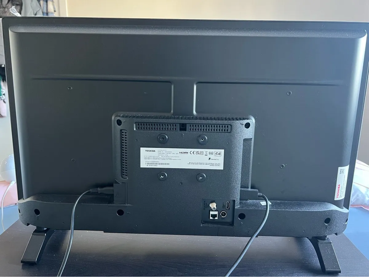 32” Toshiba Tv - Image 2
