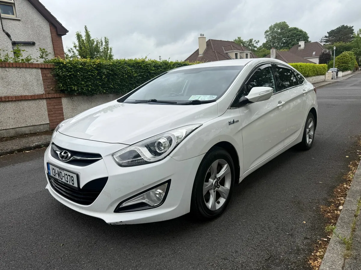 2013 HYUNDAI I40 1.7 CRDI ACTIVE BLUE NEW NCT - Image 1