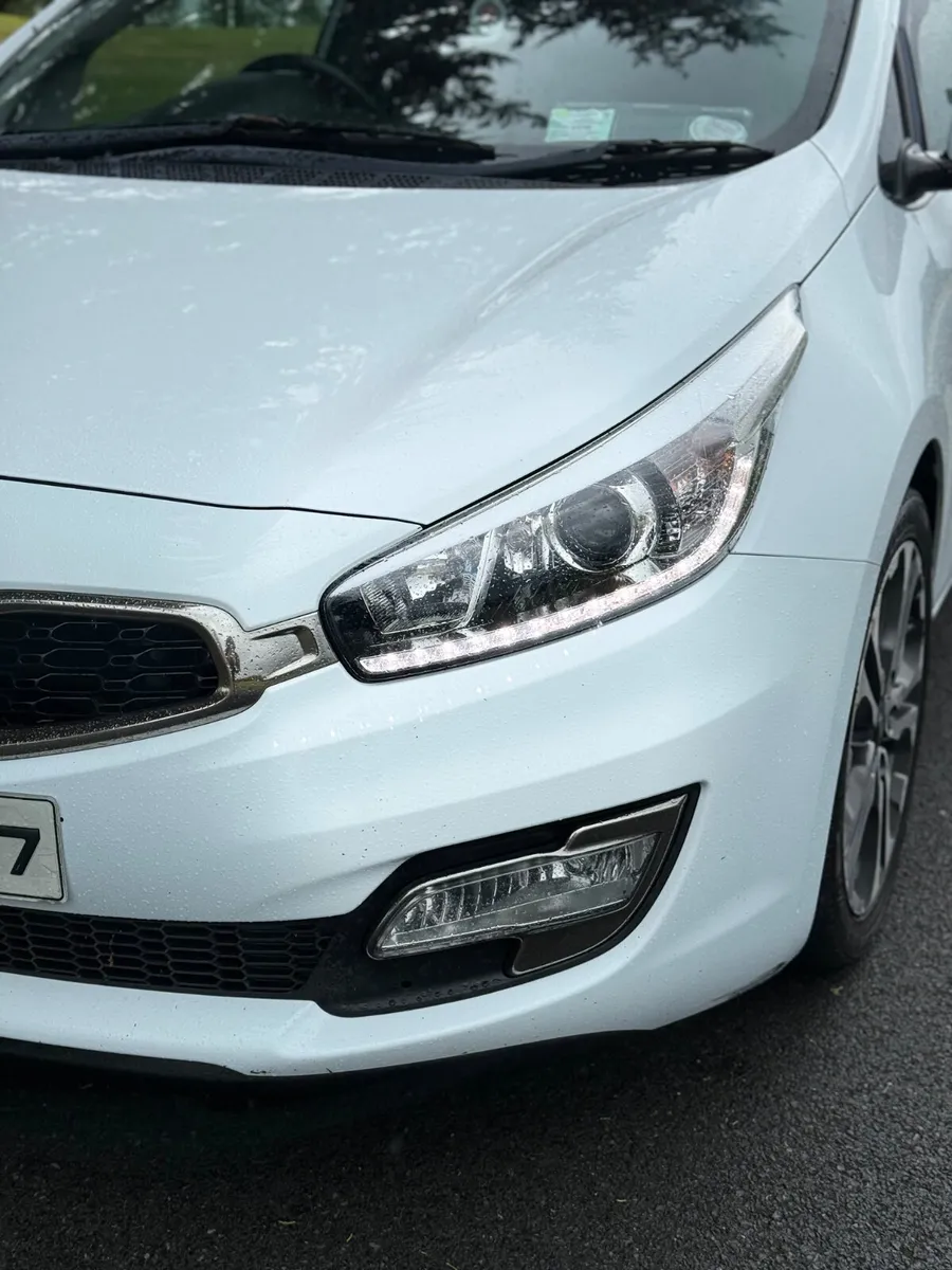 Kia Ceed 2014 - Image 2