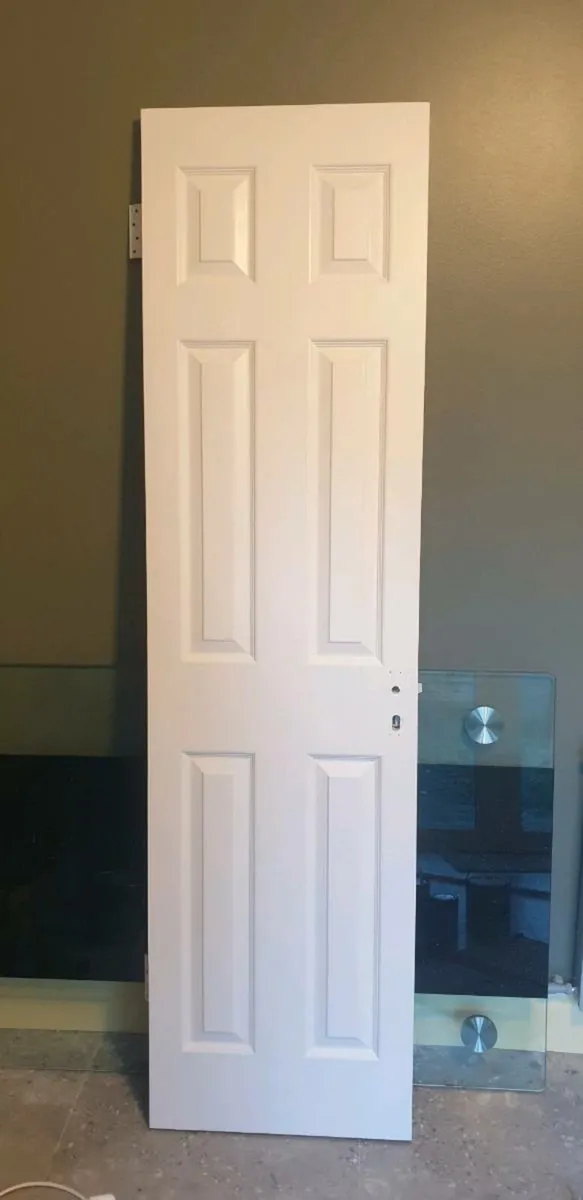 Narrow Door Satin White