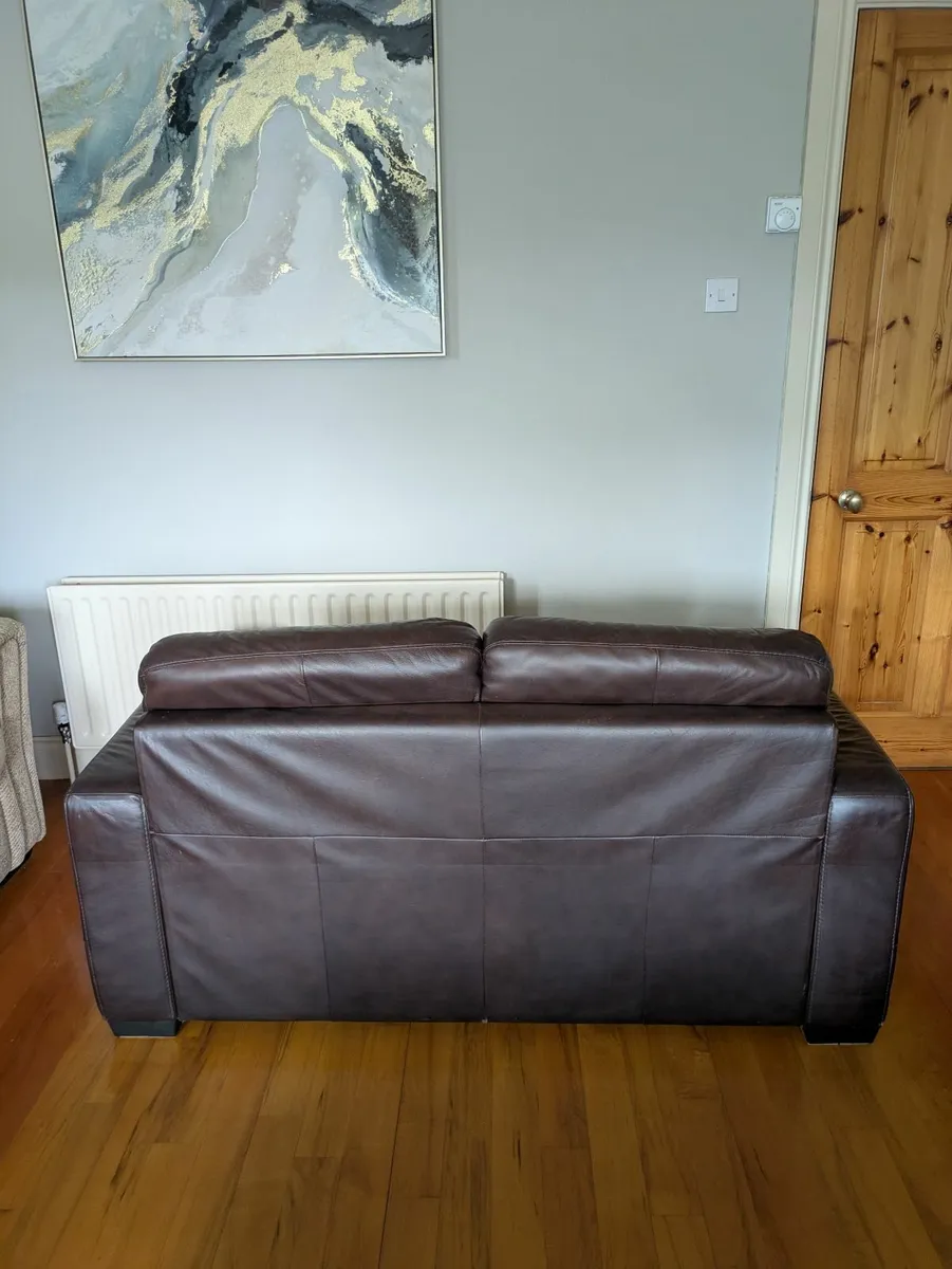 2 seater leather sofa - Image 3
