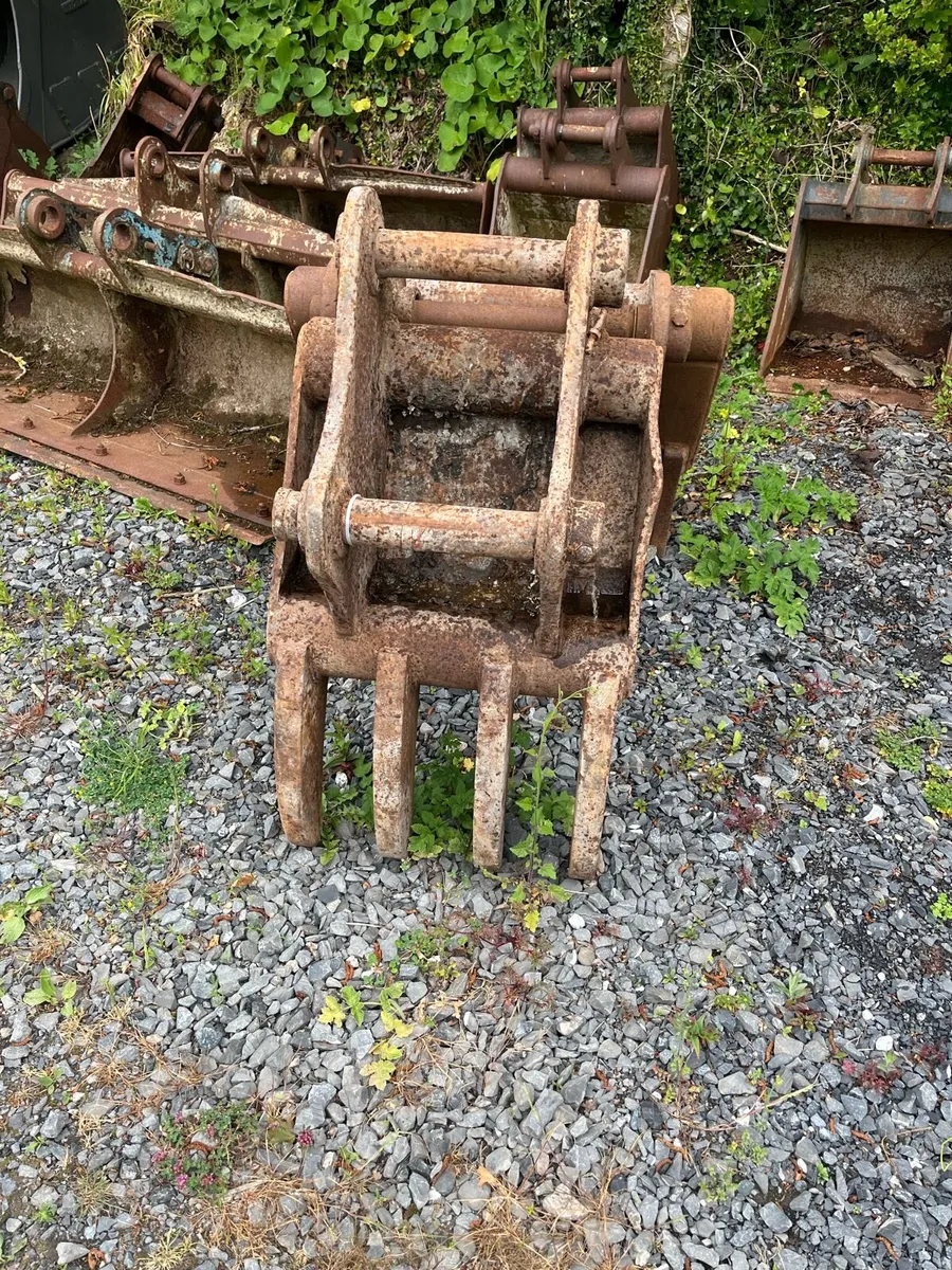 Manual grab to fit 10-16 ton machine - Image 2