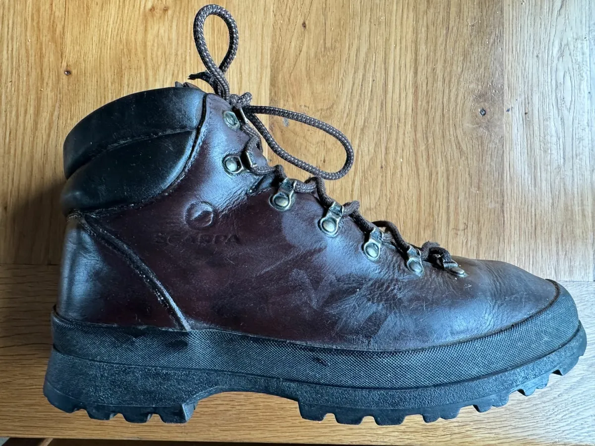 Scarpa Leather Walking boots - Image 1