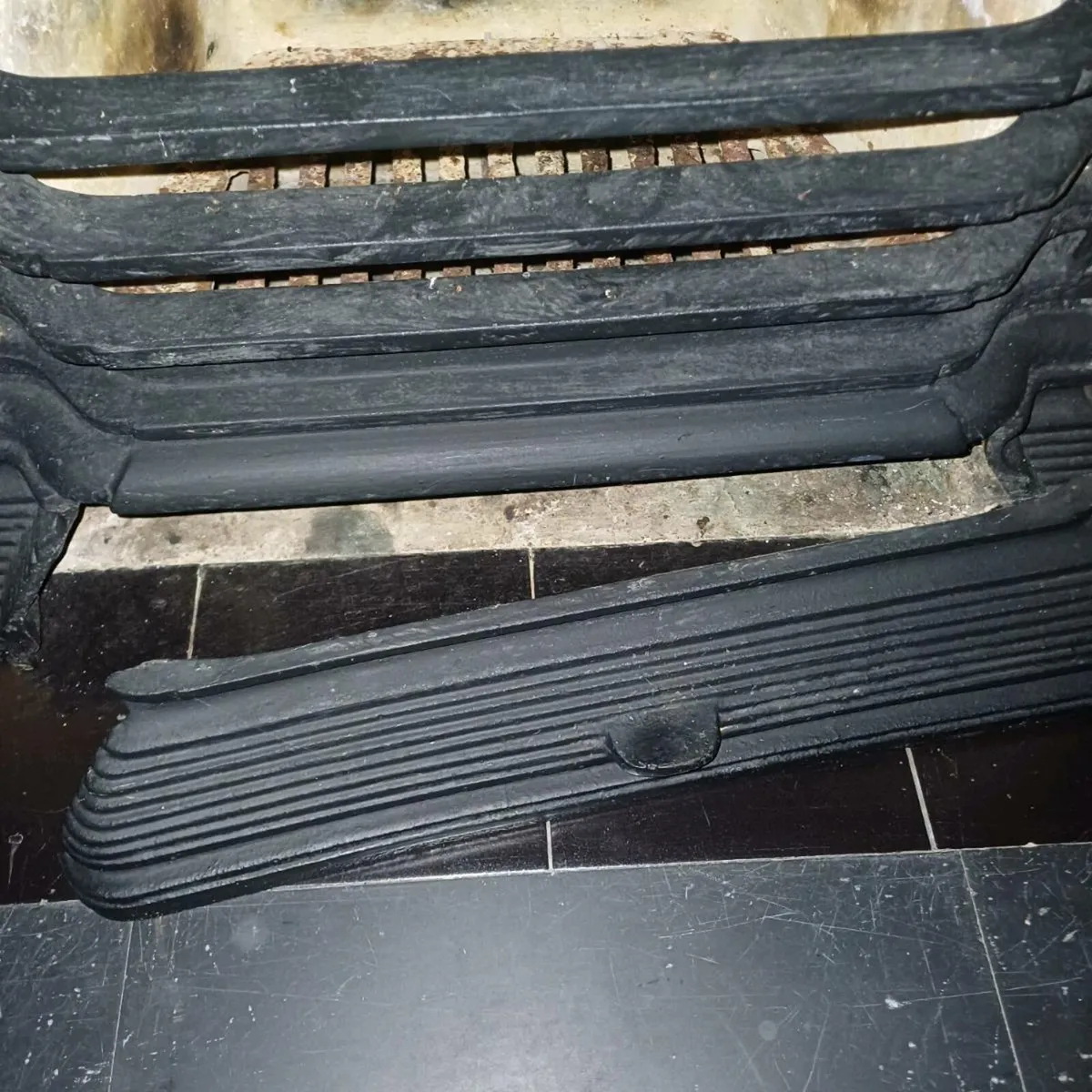 Fire grate set - Image 3