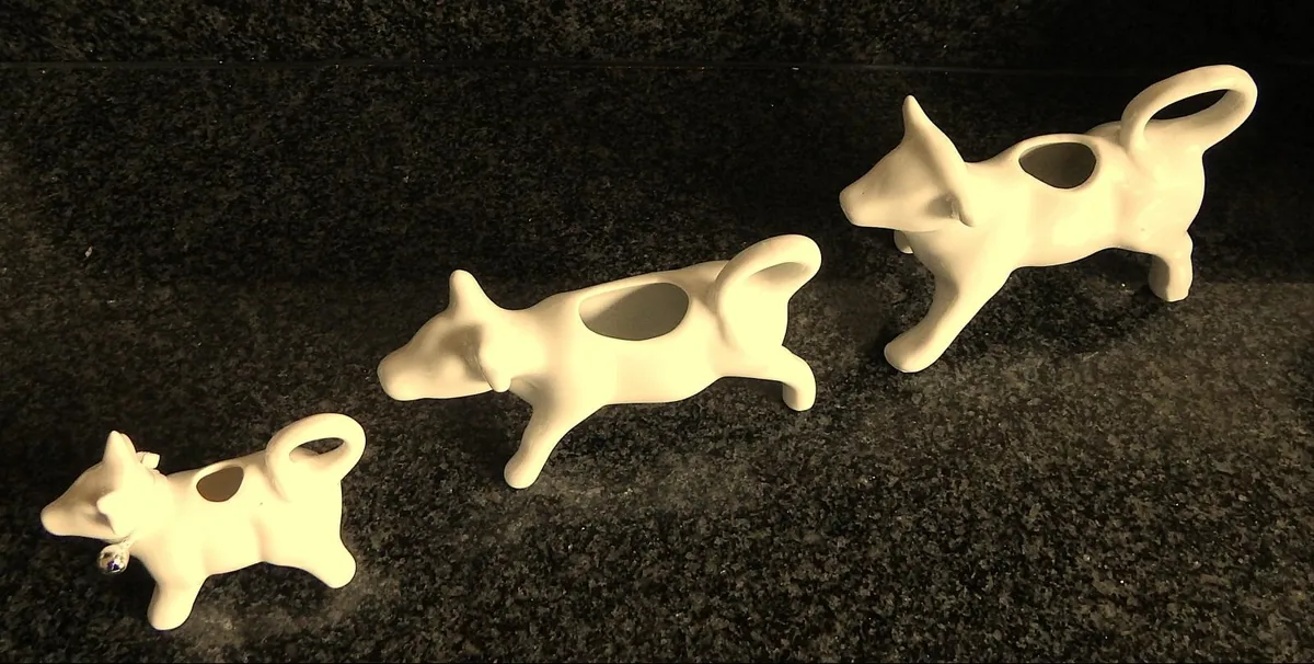 Selection of 3 Ceramic Cow Creamers - Image 3