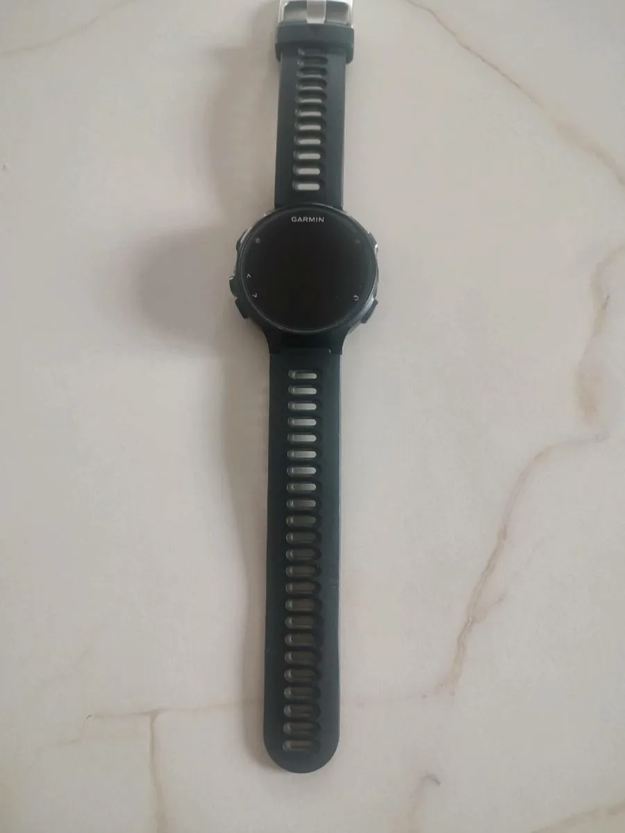 Garmin 735XT - Image 1