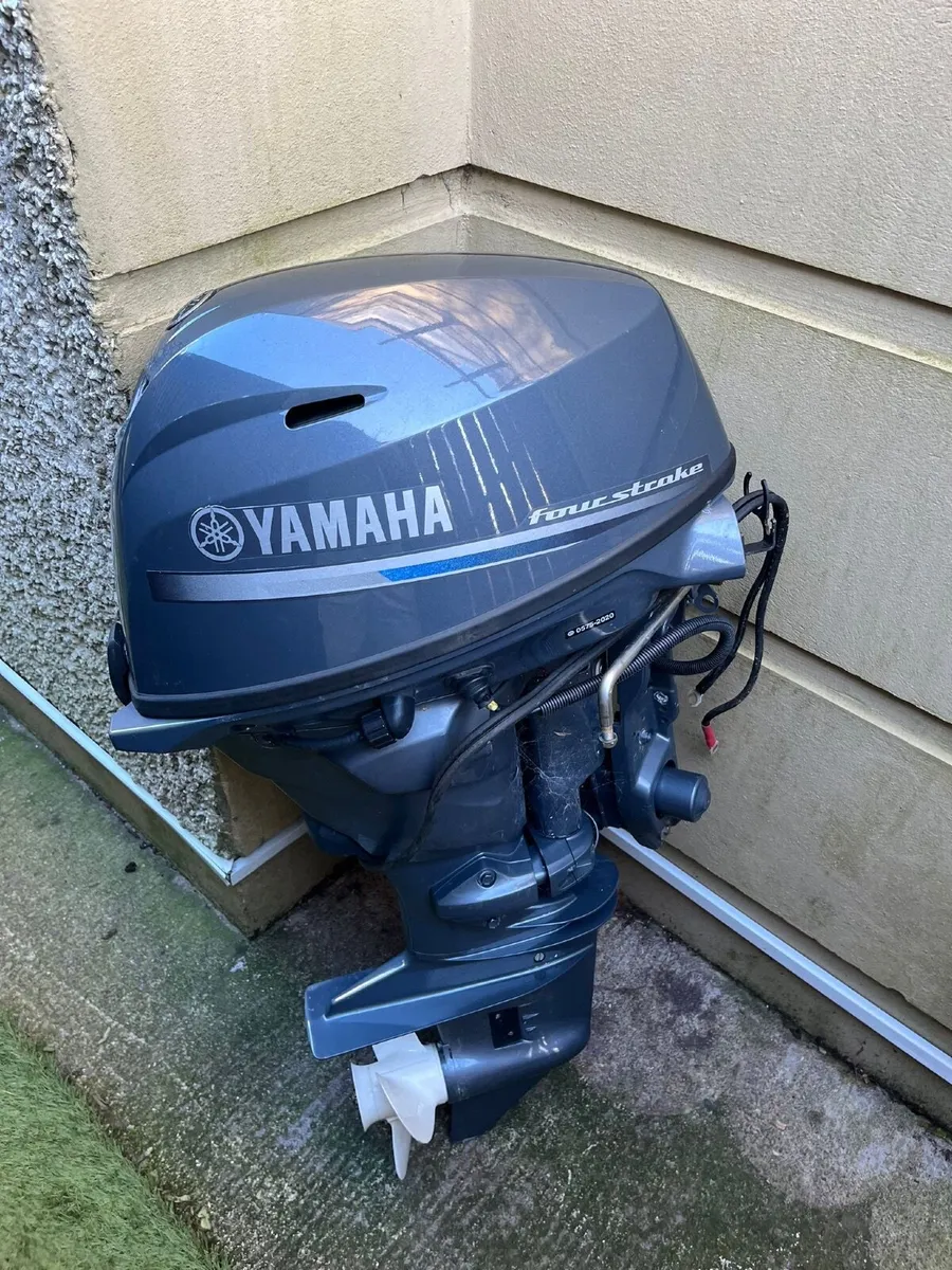Outboard engine - Image 1