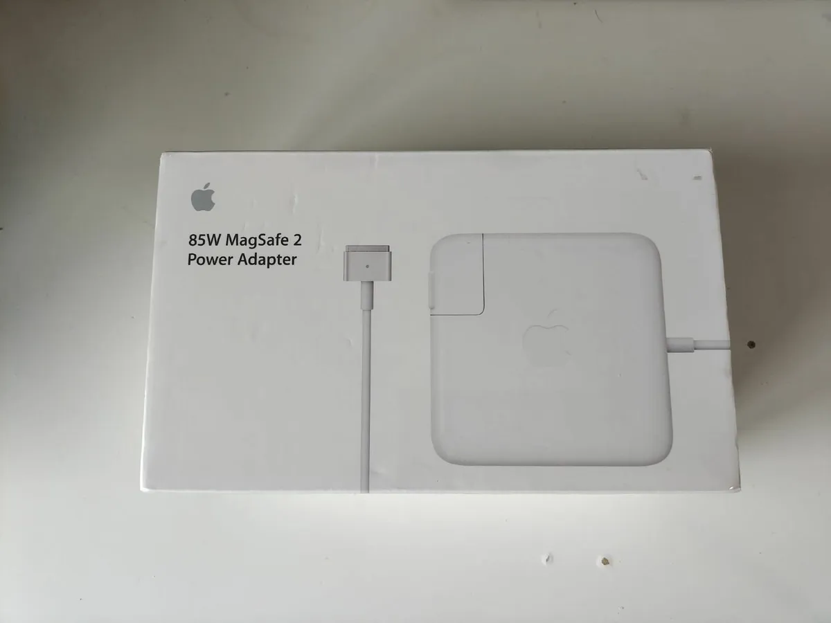 Apple 85W MagSafe 2 Power Adapter - Image 1