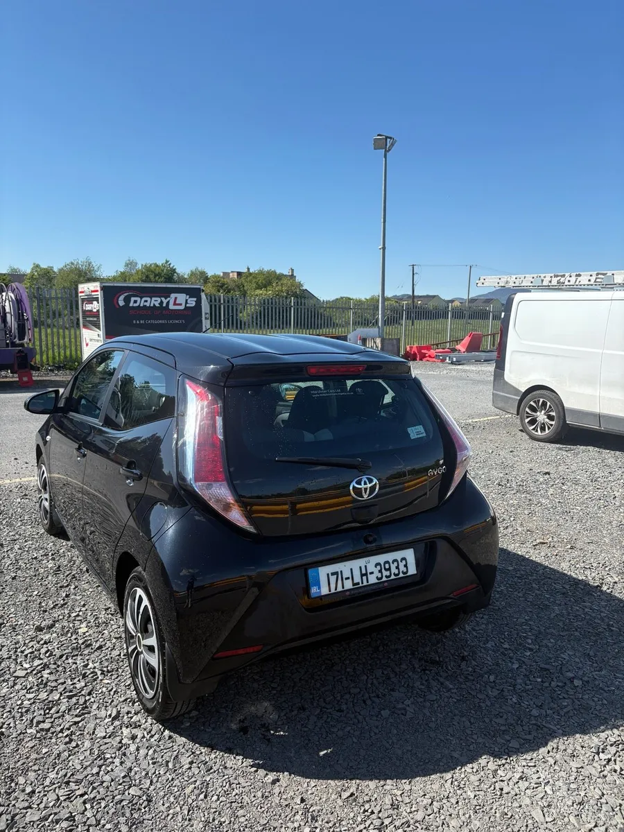 Toyota Aygo 2017 - Image 4