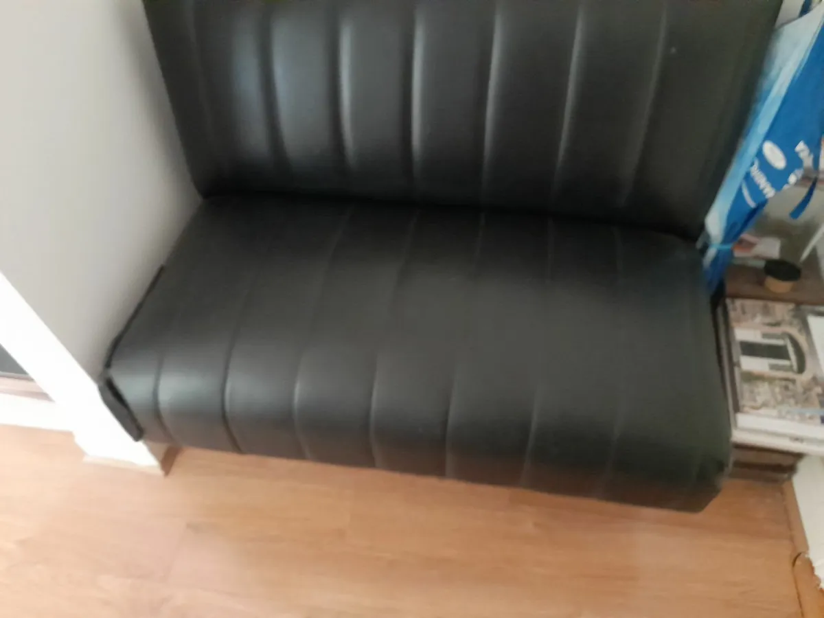 Blac 2 Seater Porch Hallway Sofa + 26 Floor Tiles. - Image 4