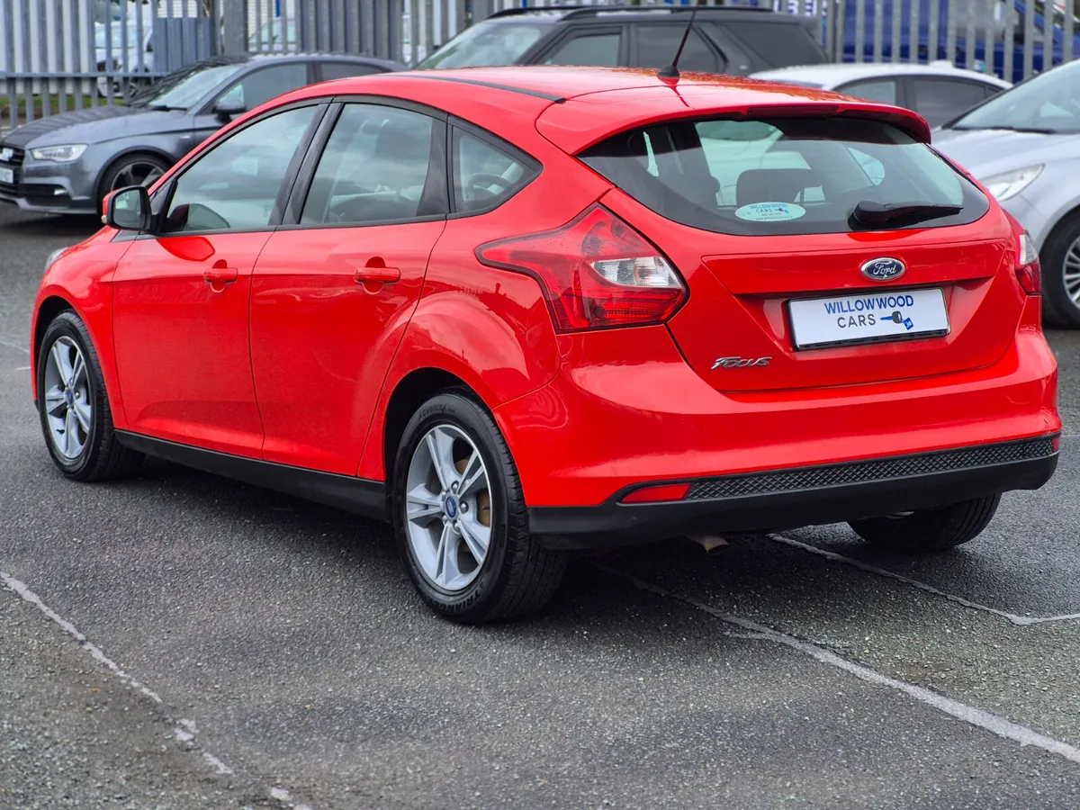 Ford Focus 1.6tdci 5dr zetec 2014 NCT 03/26 - Image 4