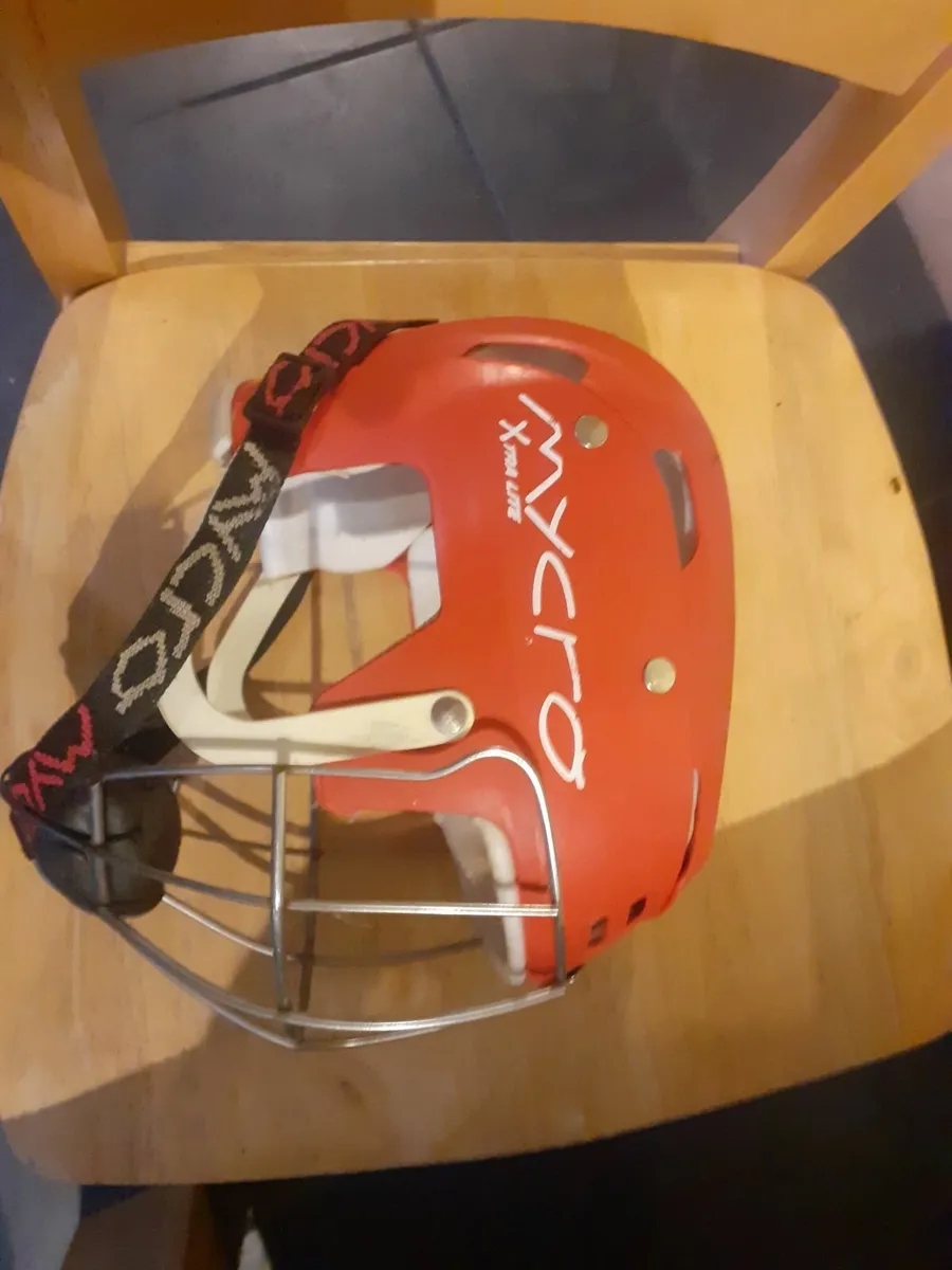 Hurling Helmet - Image 2