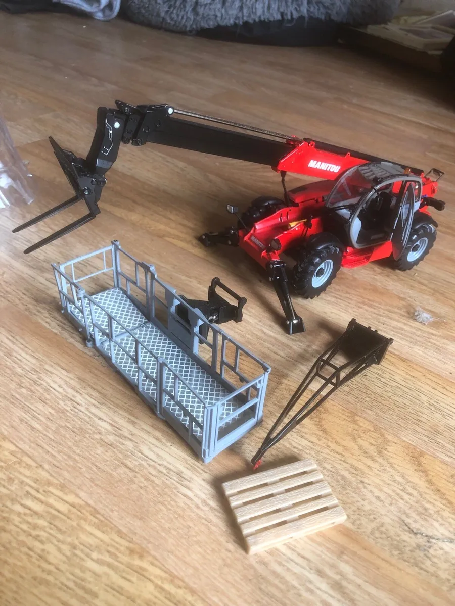 1:32 scale manitou teleporter - Image 1