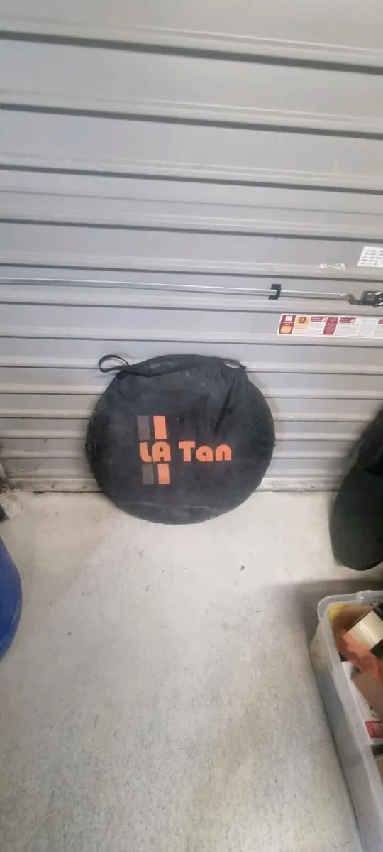 Tanning tent - Image 2