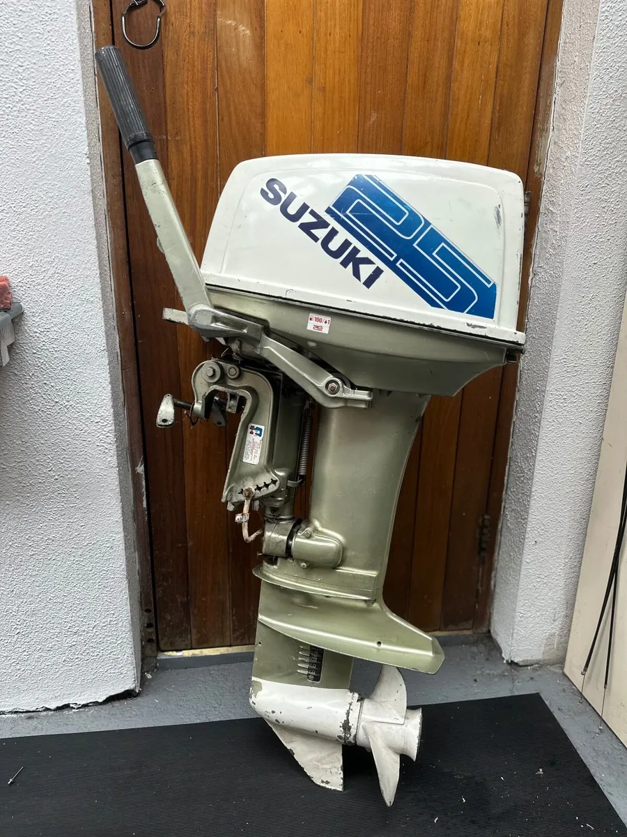 Boat Engine - Image 1