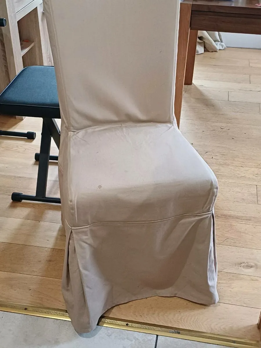 Dining chairs by 8 - Image 1