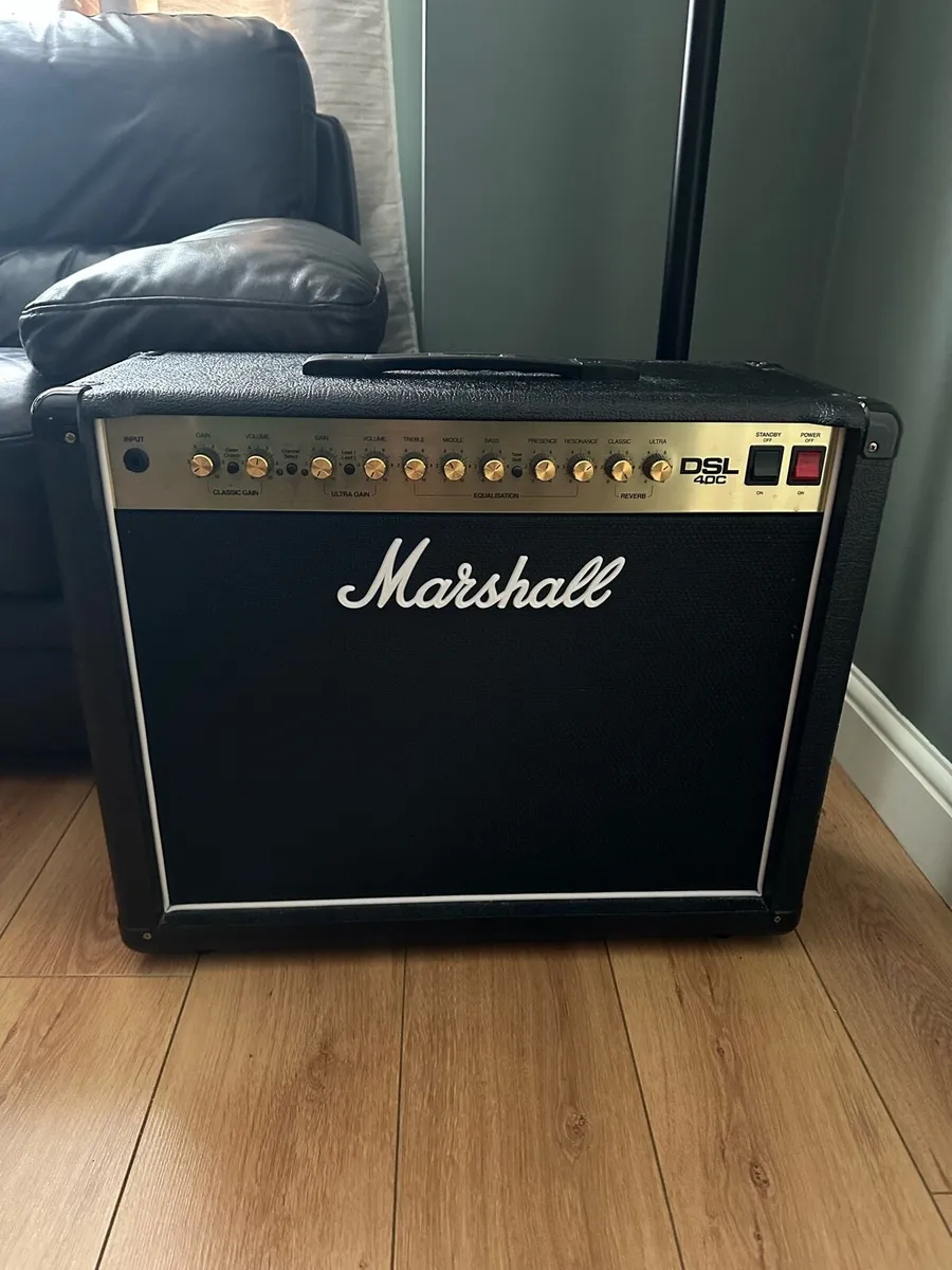 Marshall DSL40C