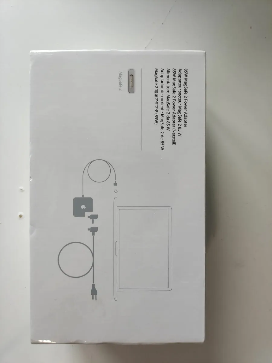 Apple 85W MagSafe 2 Power Adapter - Image 2