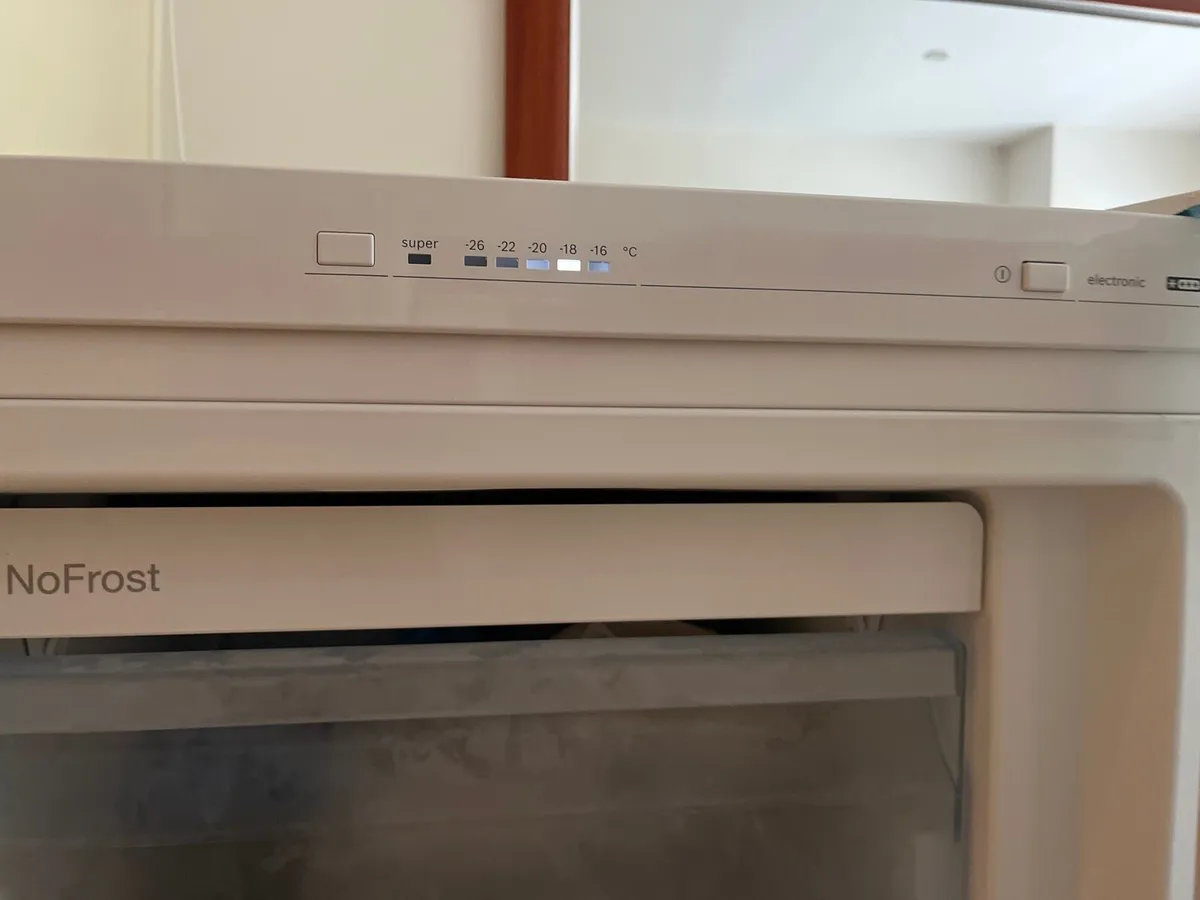 Larder freezer - Image 4