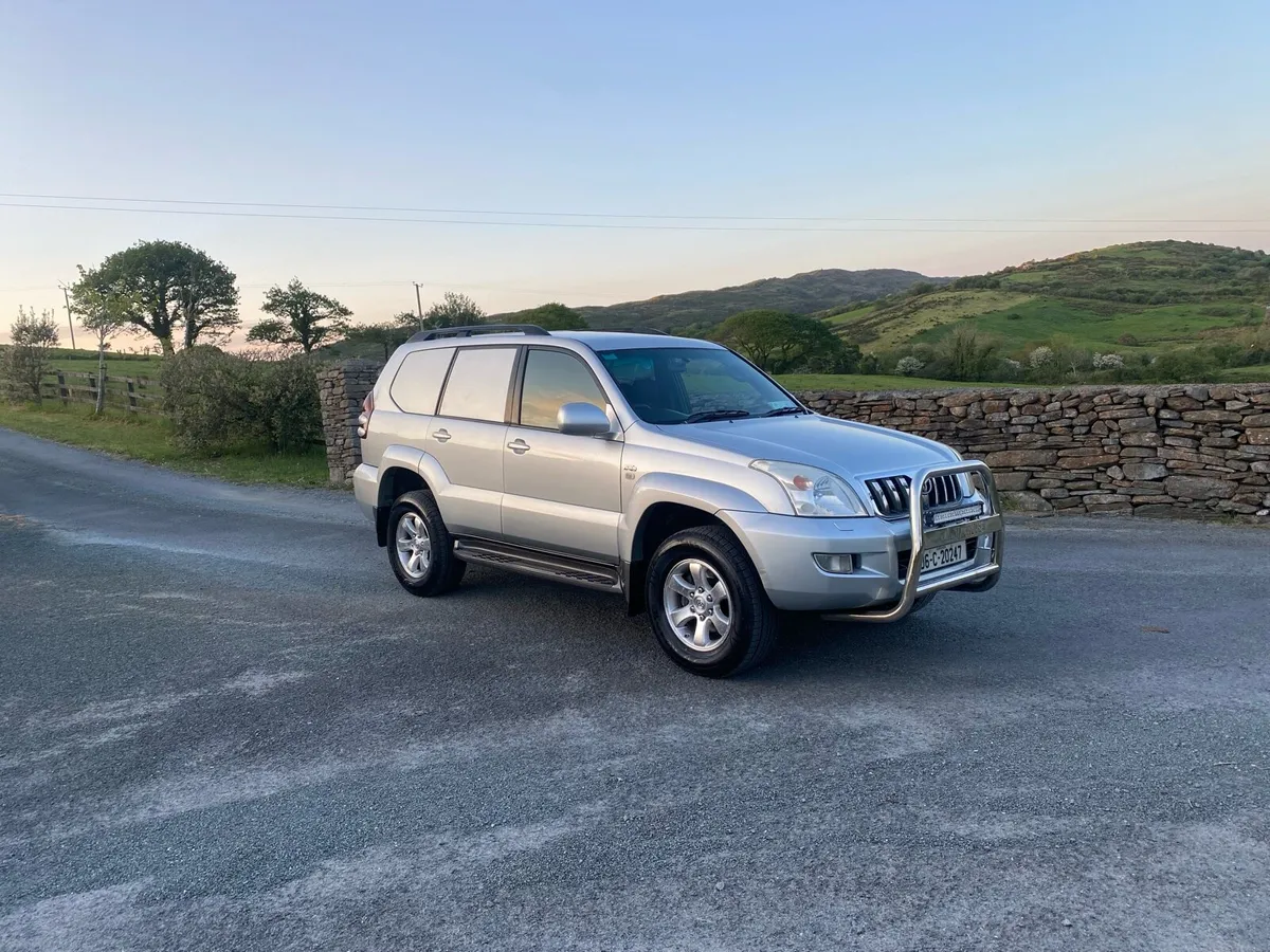 Immaculate Land Cruiser (1 owner) deposit taken - Image 1