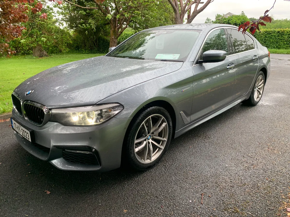 BMW 5-Series M SPORT. 2017 - Image 4