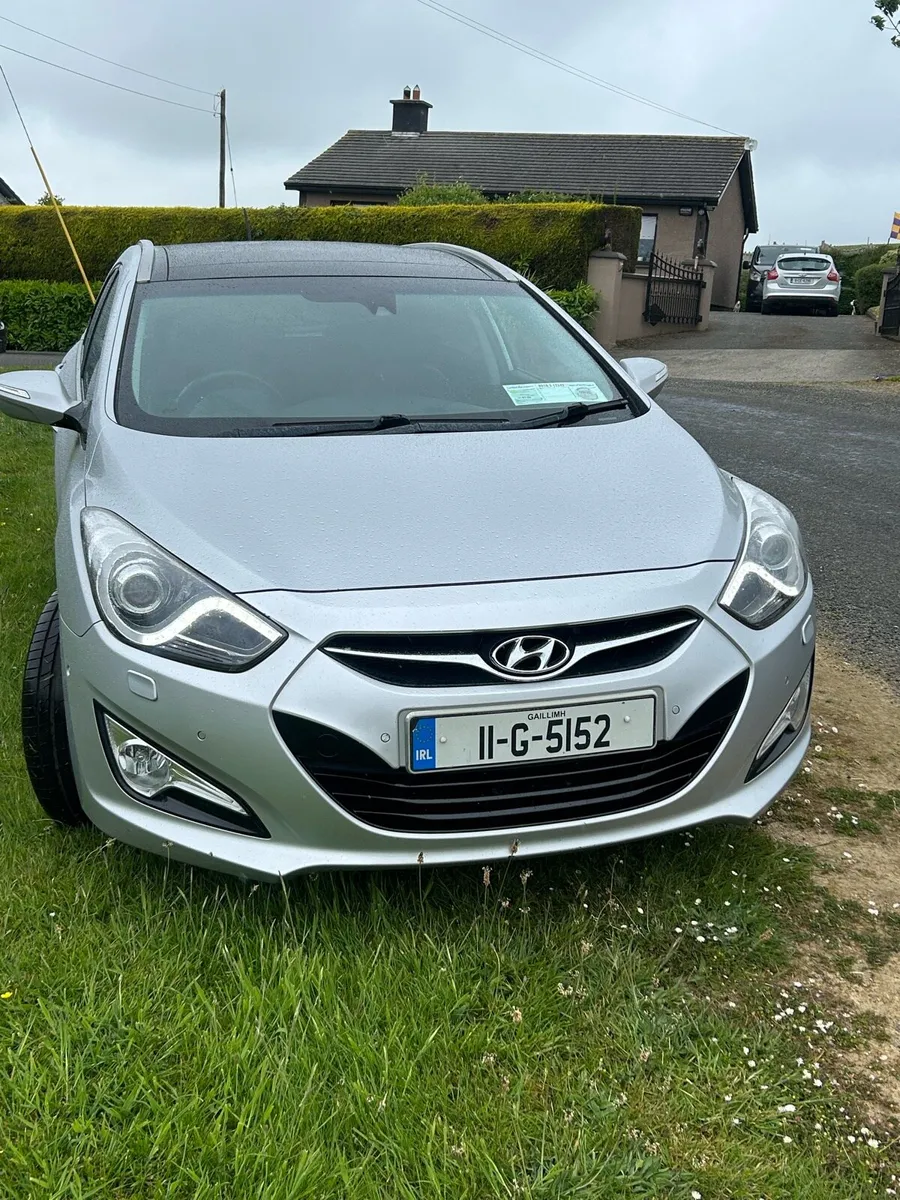 2011 Hyundai i40 Estate NCT 01/26 - Image 2