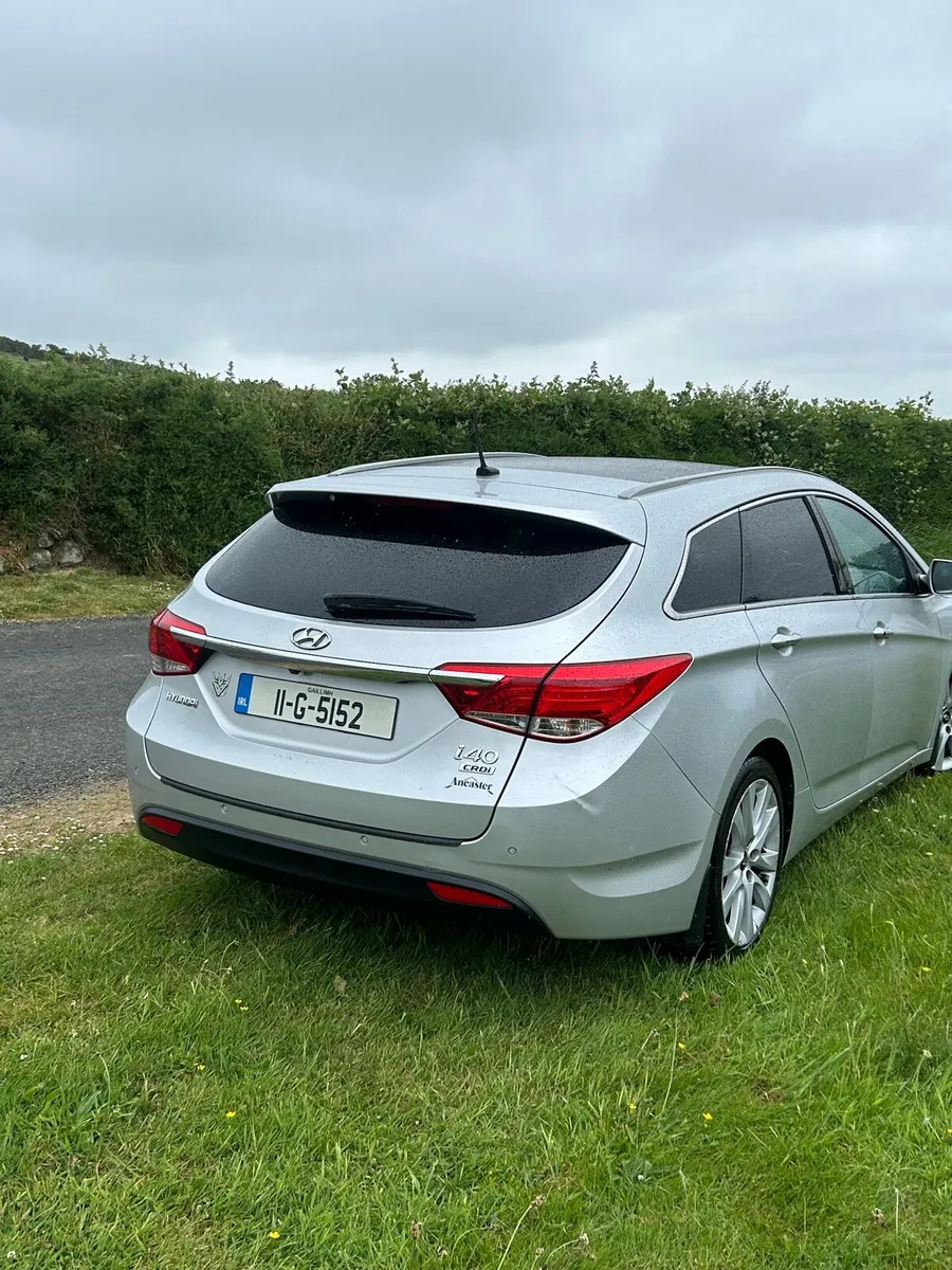 2011 Hyundai i40 Estate NCT 01/26 - Image 3