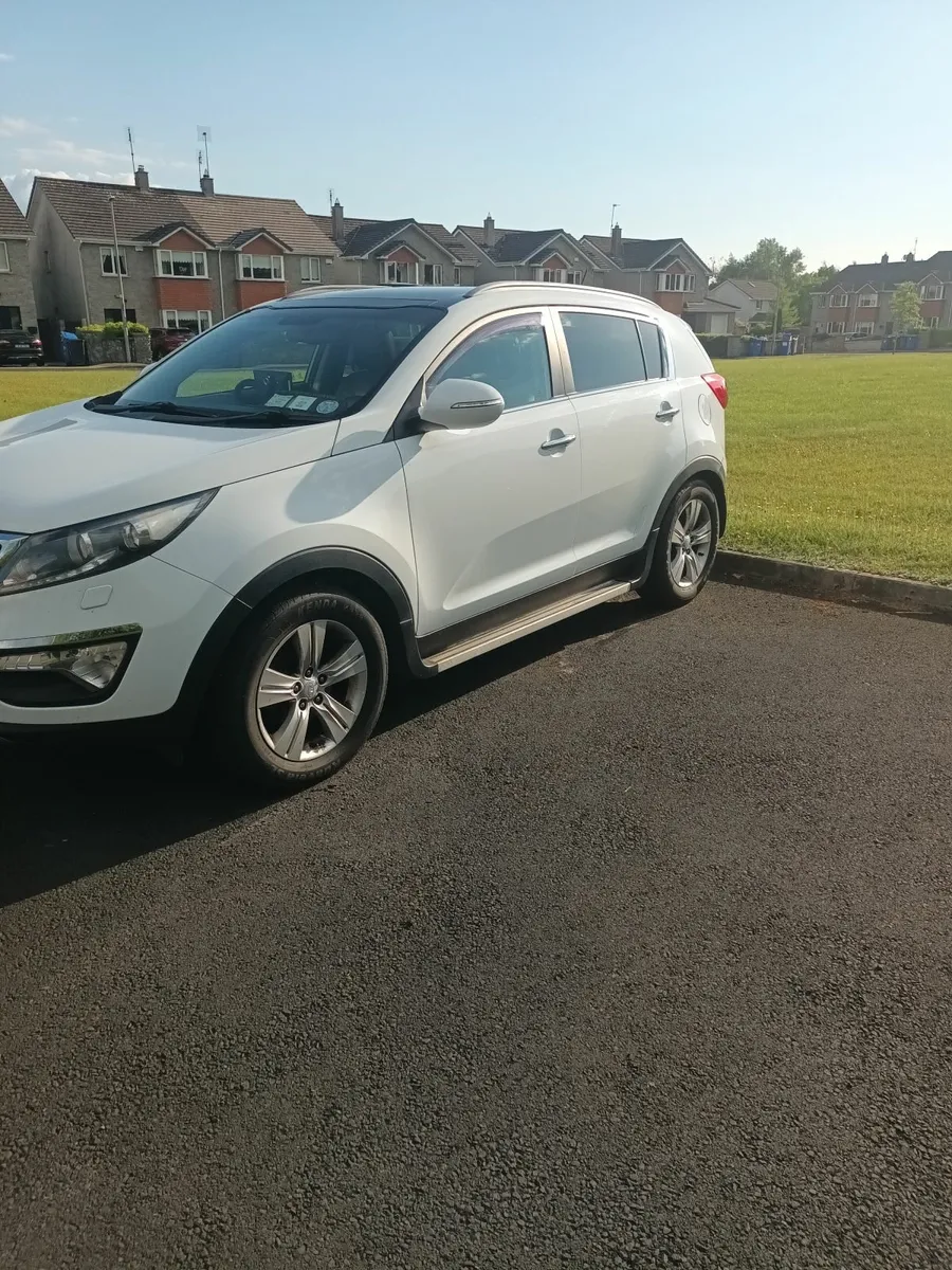 Kia Sportage 2012 - Image 2