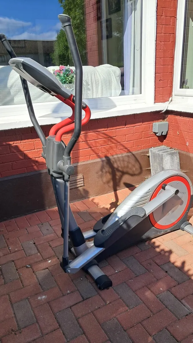 Cross trainer - Image 4