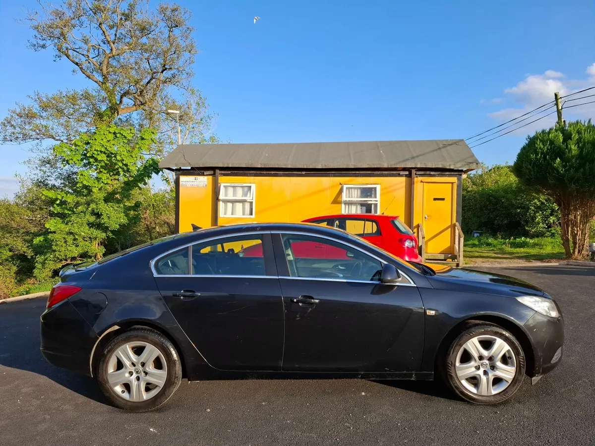 Vauxhall Insignia 2012 - Image 2