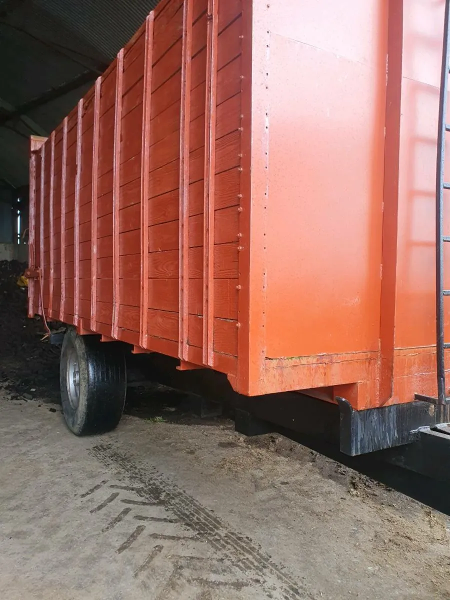 14 ft trailer - Image 3