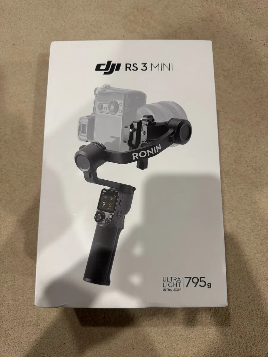 Dji gimbal/dji drone/GoProhero 11&12 + accessories - Image 1