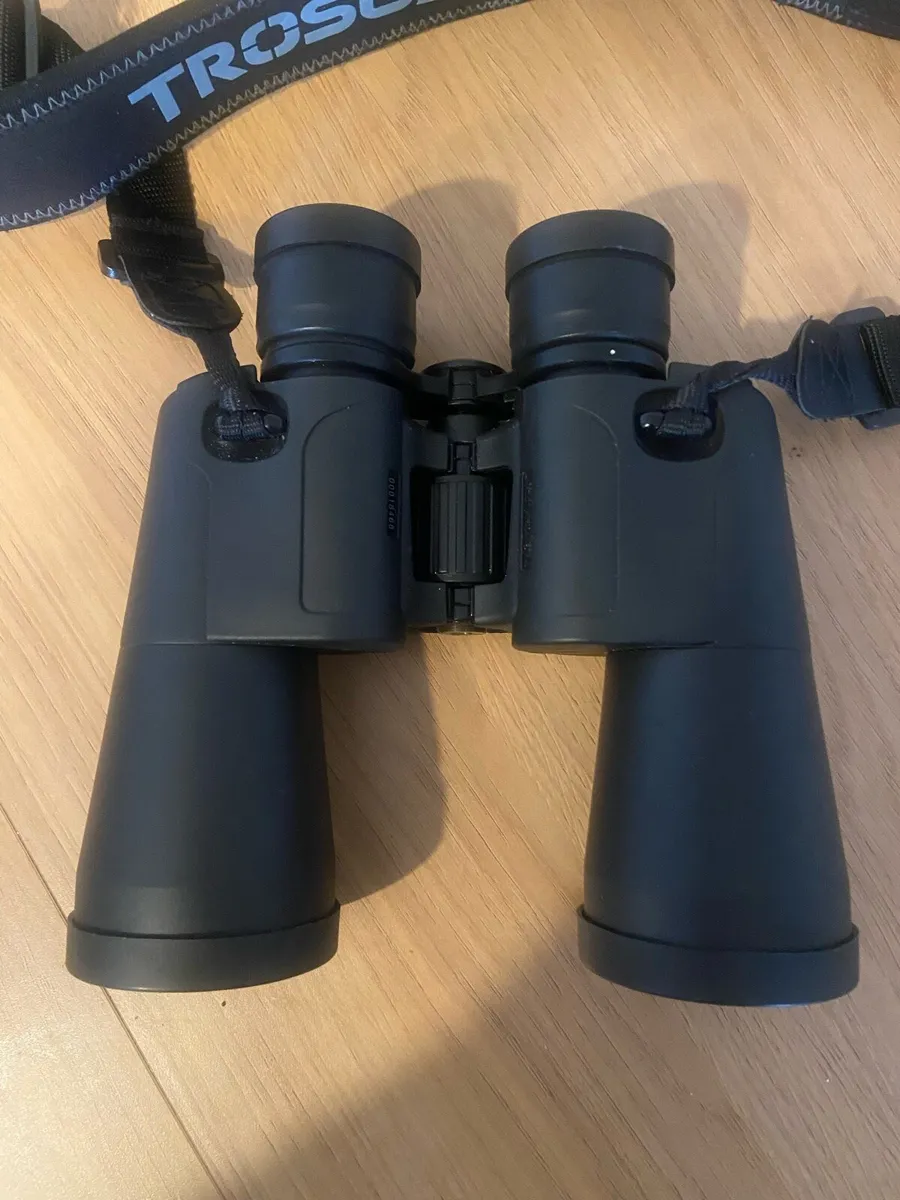 Binoculars - Image 3