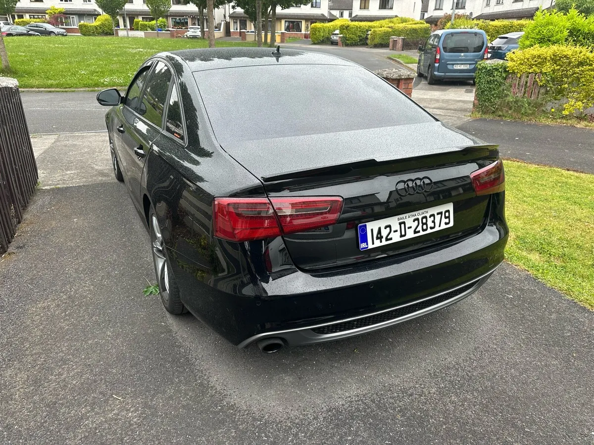 Car - Image 2