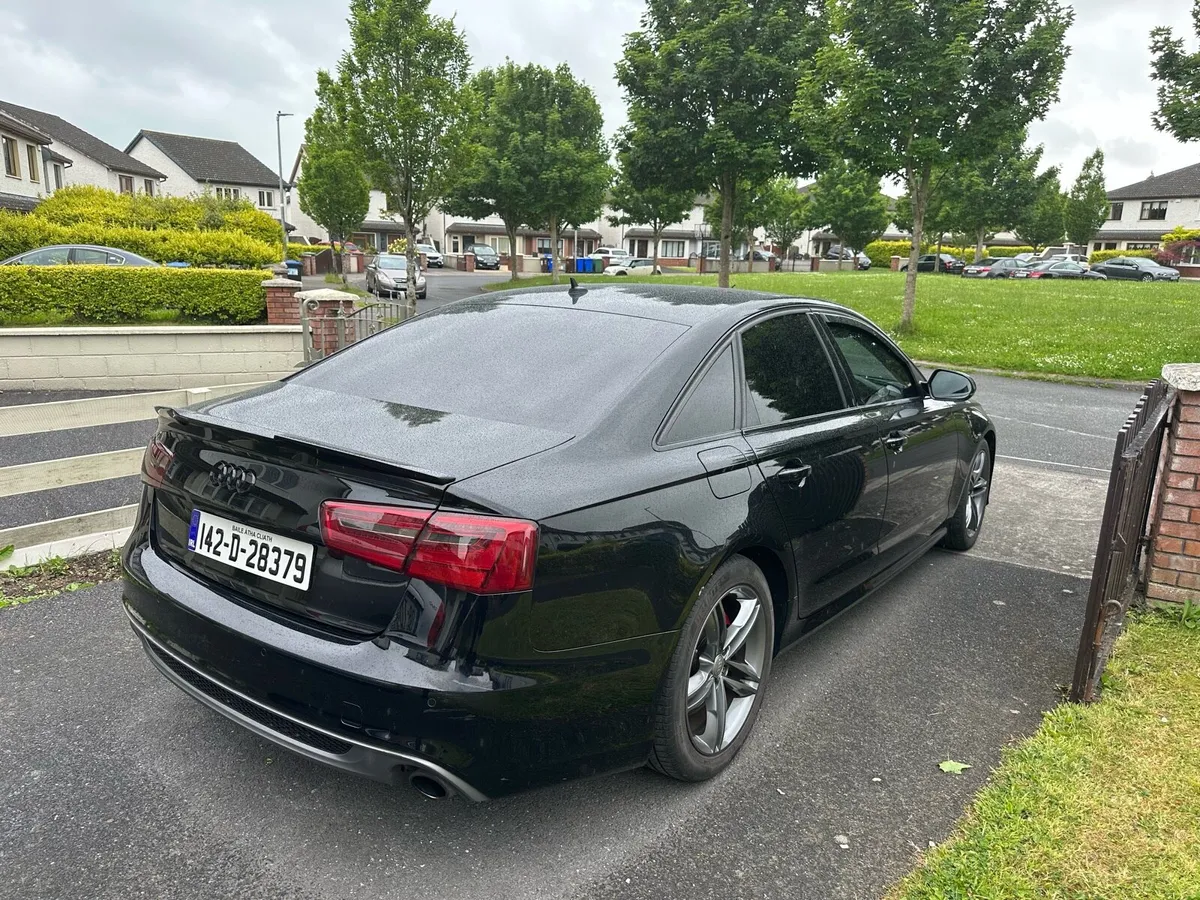 Car - Image 3