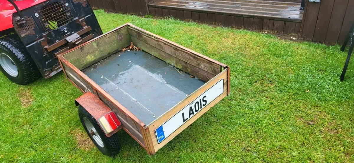 Kids ride on tractor, tipping trailer and roller - Image 4