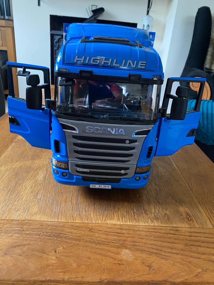 Bruder Scania truck - Image 1