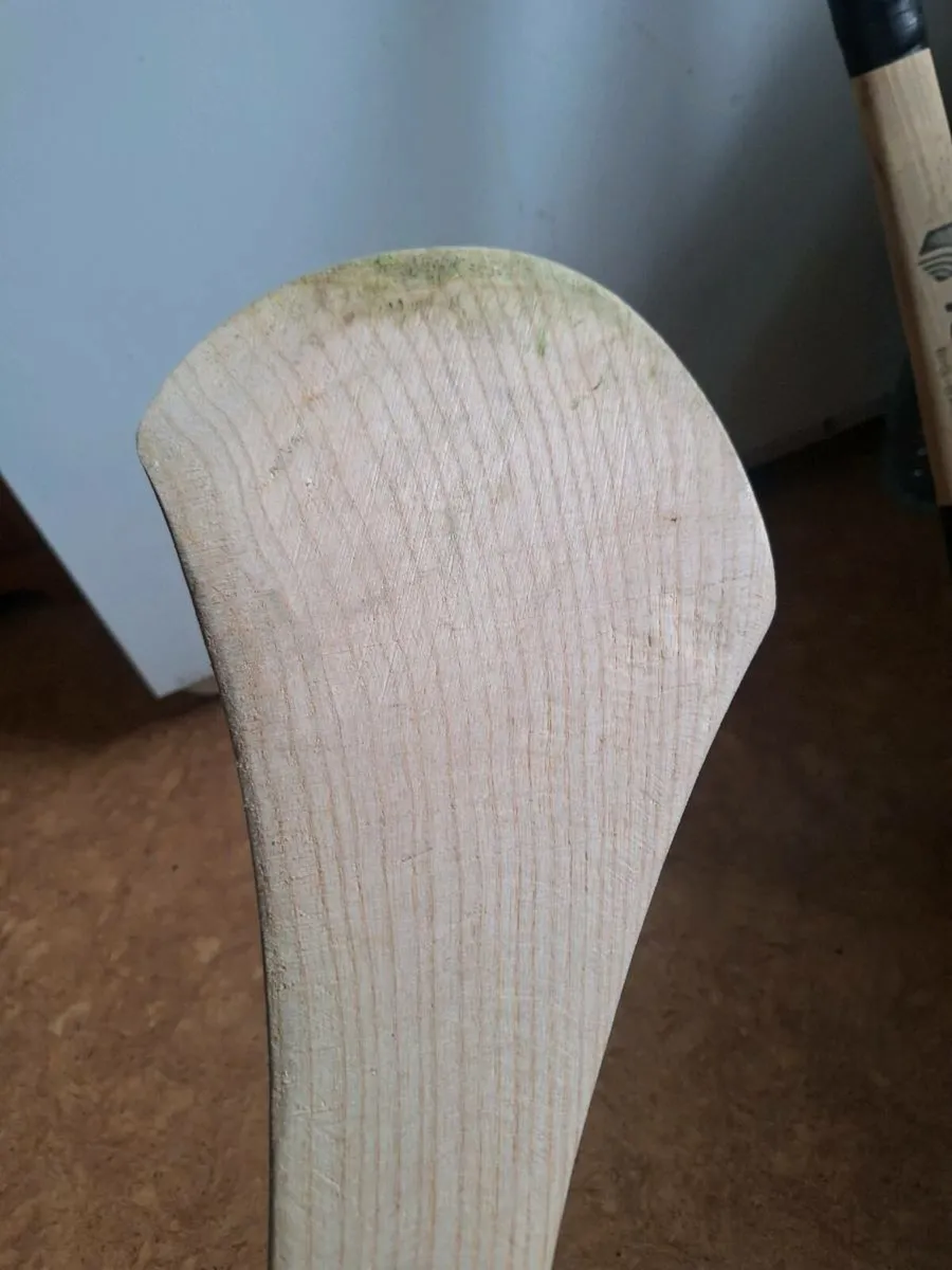 Hurleys - Image 4