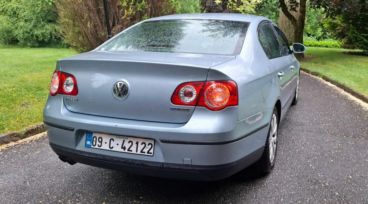 09 VW Passat , 2Lt Diesel,    New NCT - Image 1