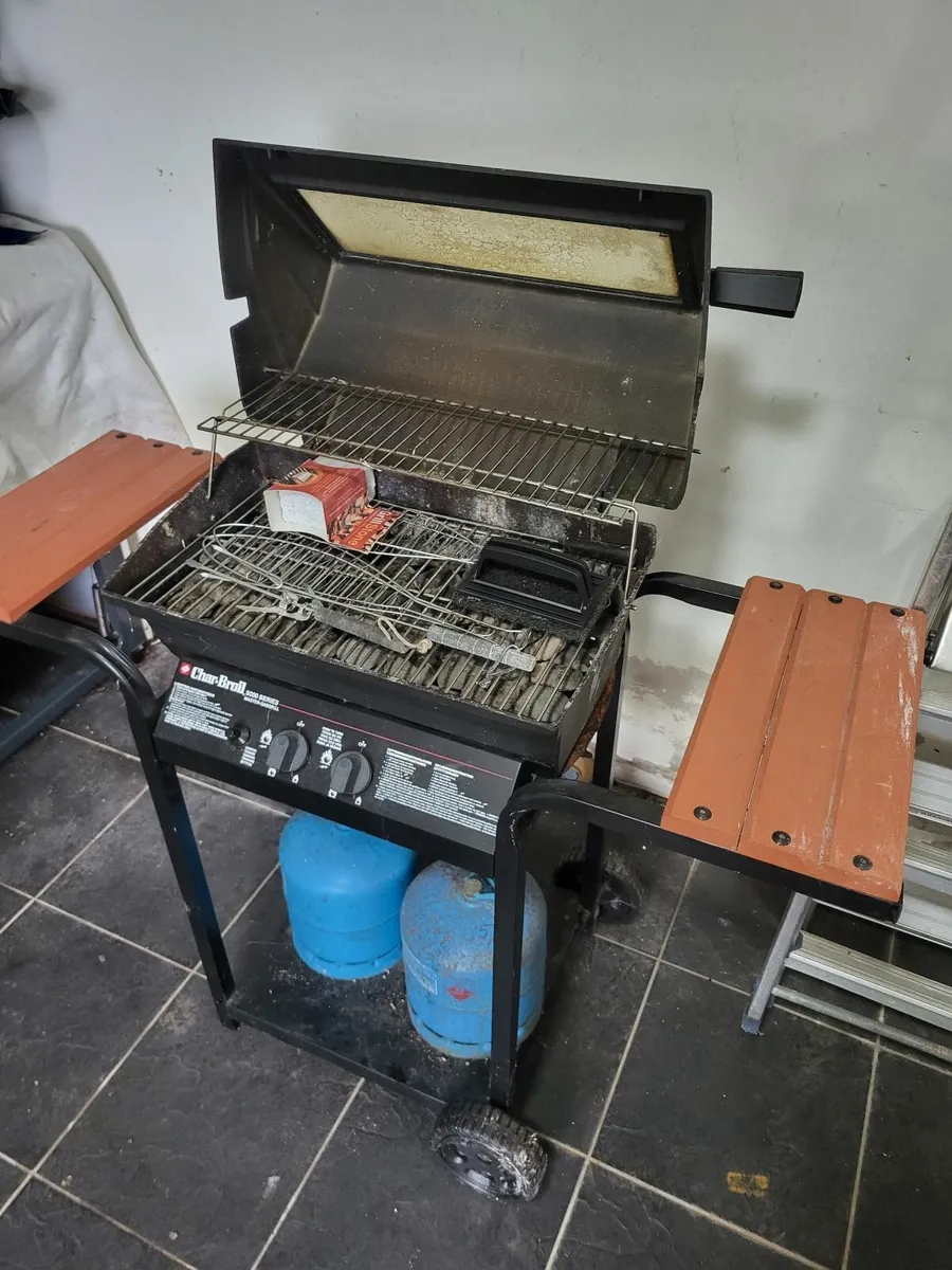 Gas bbq - Image 1
