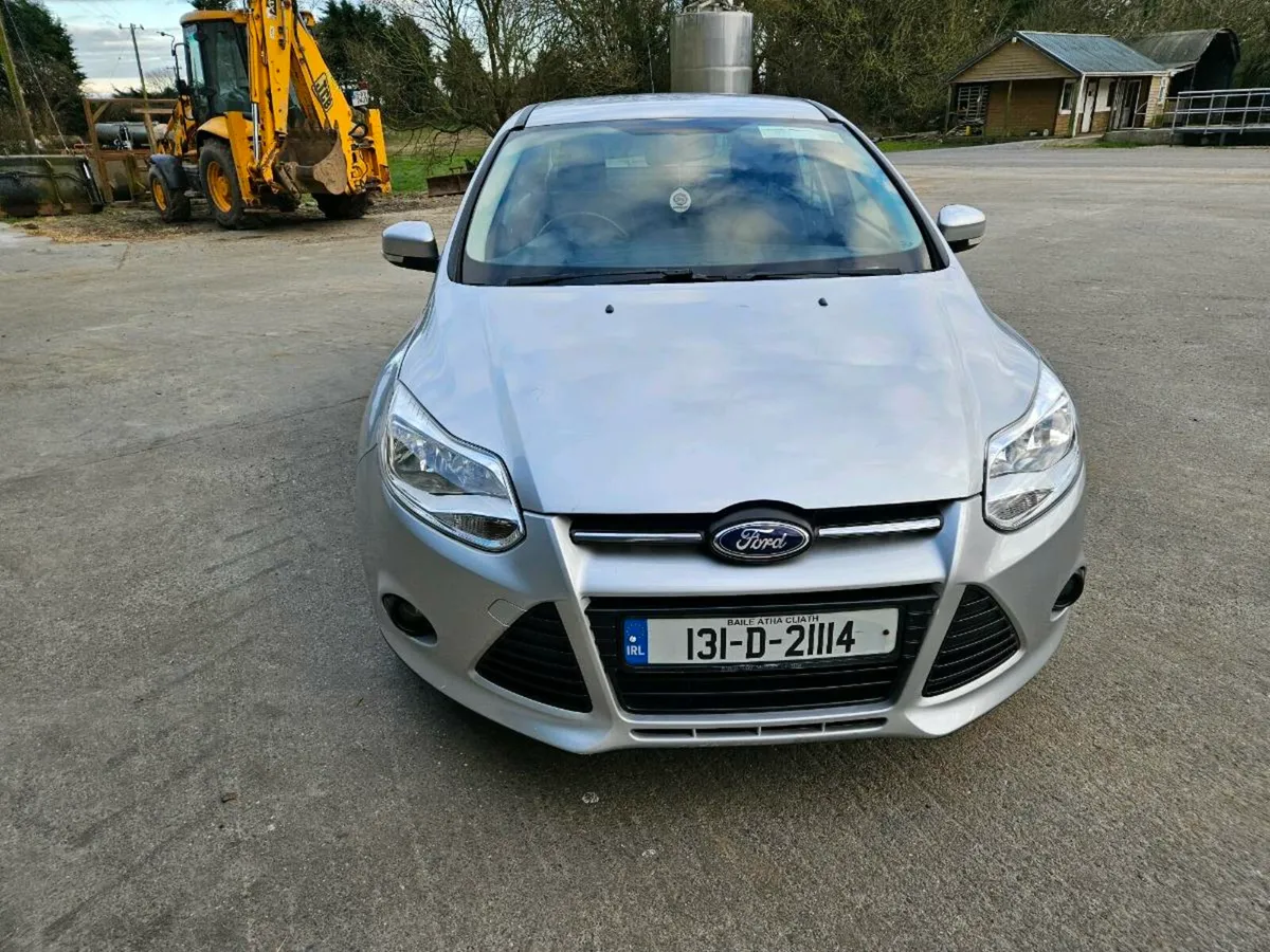 Ford Focus 1.6 D Saloon - Image 3