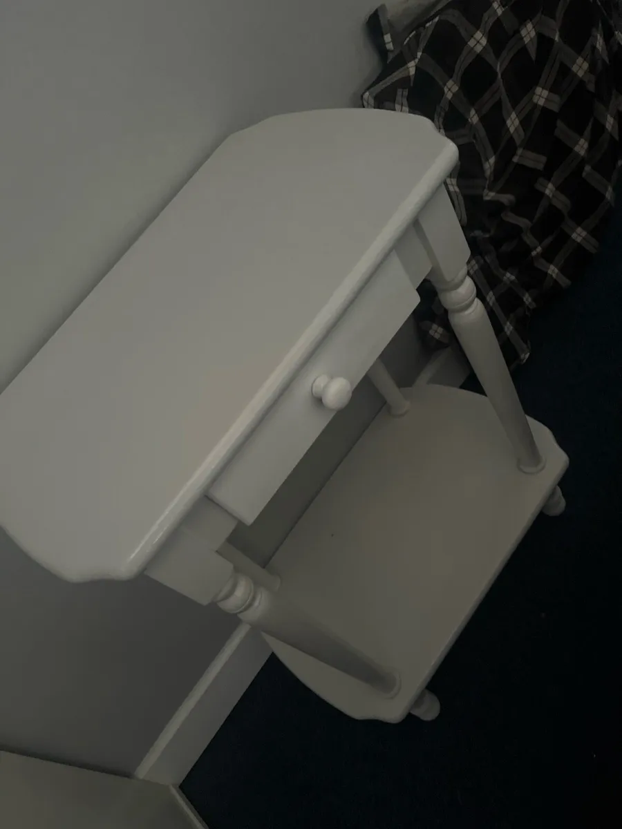 Table - Image 2