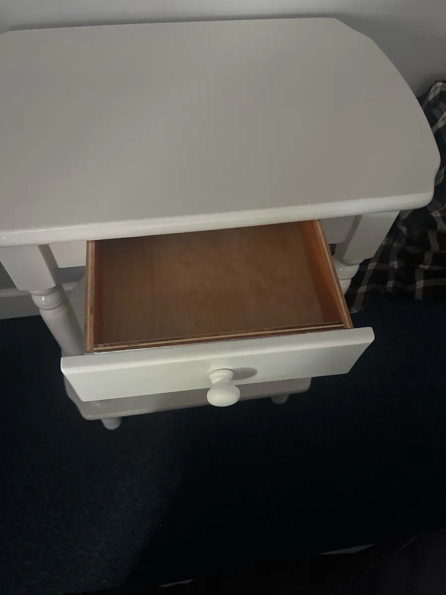 Table - Image 3