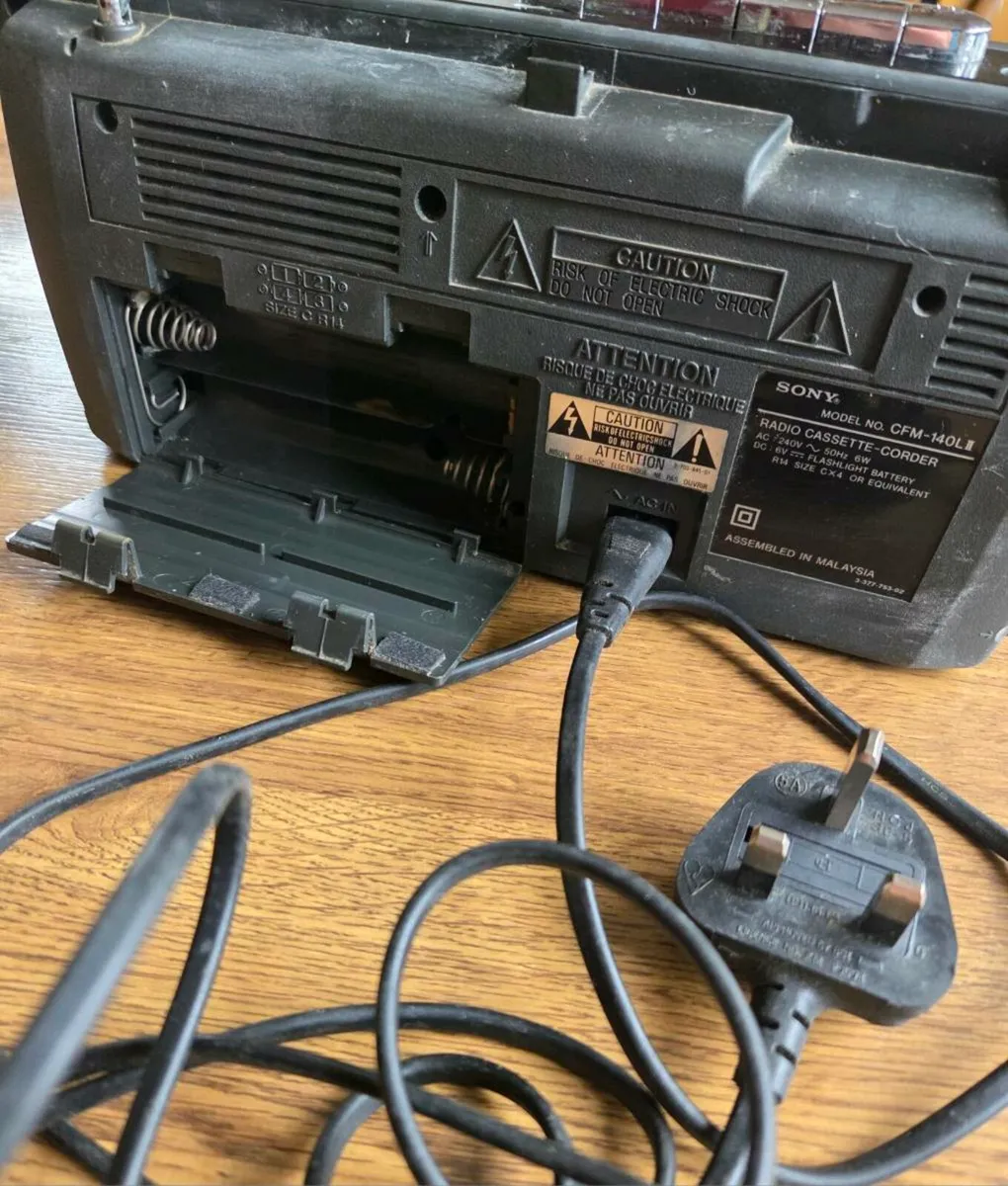 SONY  Radio - Image 4