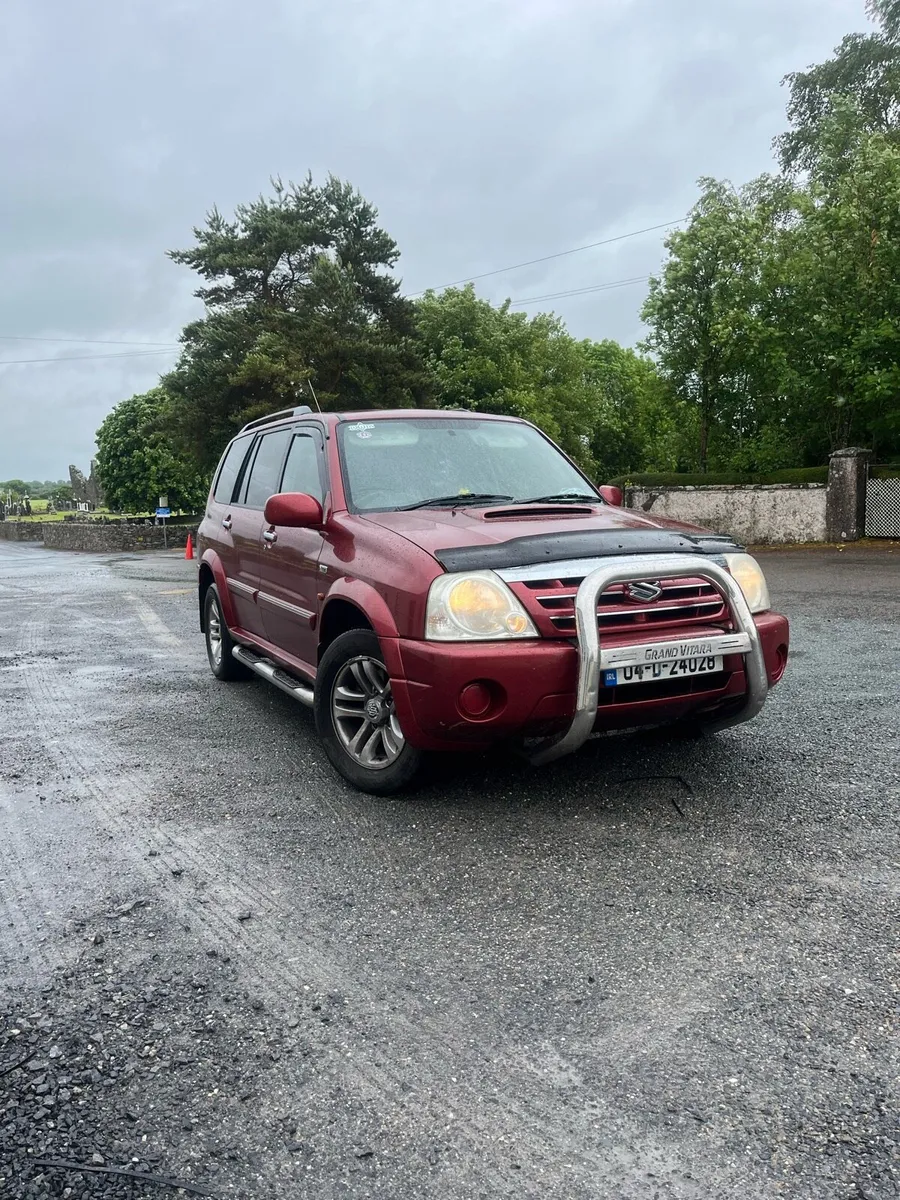 Suzuki xl7 Vitara - Image 1